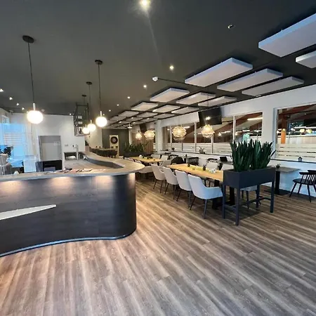 Erlebniswelt 11 アパート *